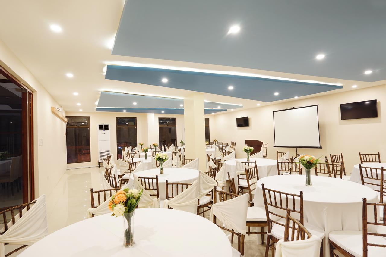 Baypark Hotel Калбайог Экстерьер фото