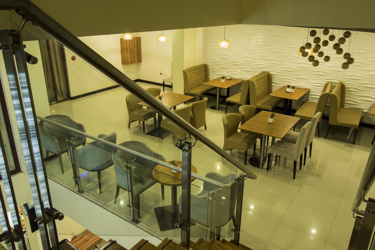 Baypark Hotel Калбайог Экстерьер фото